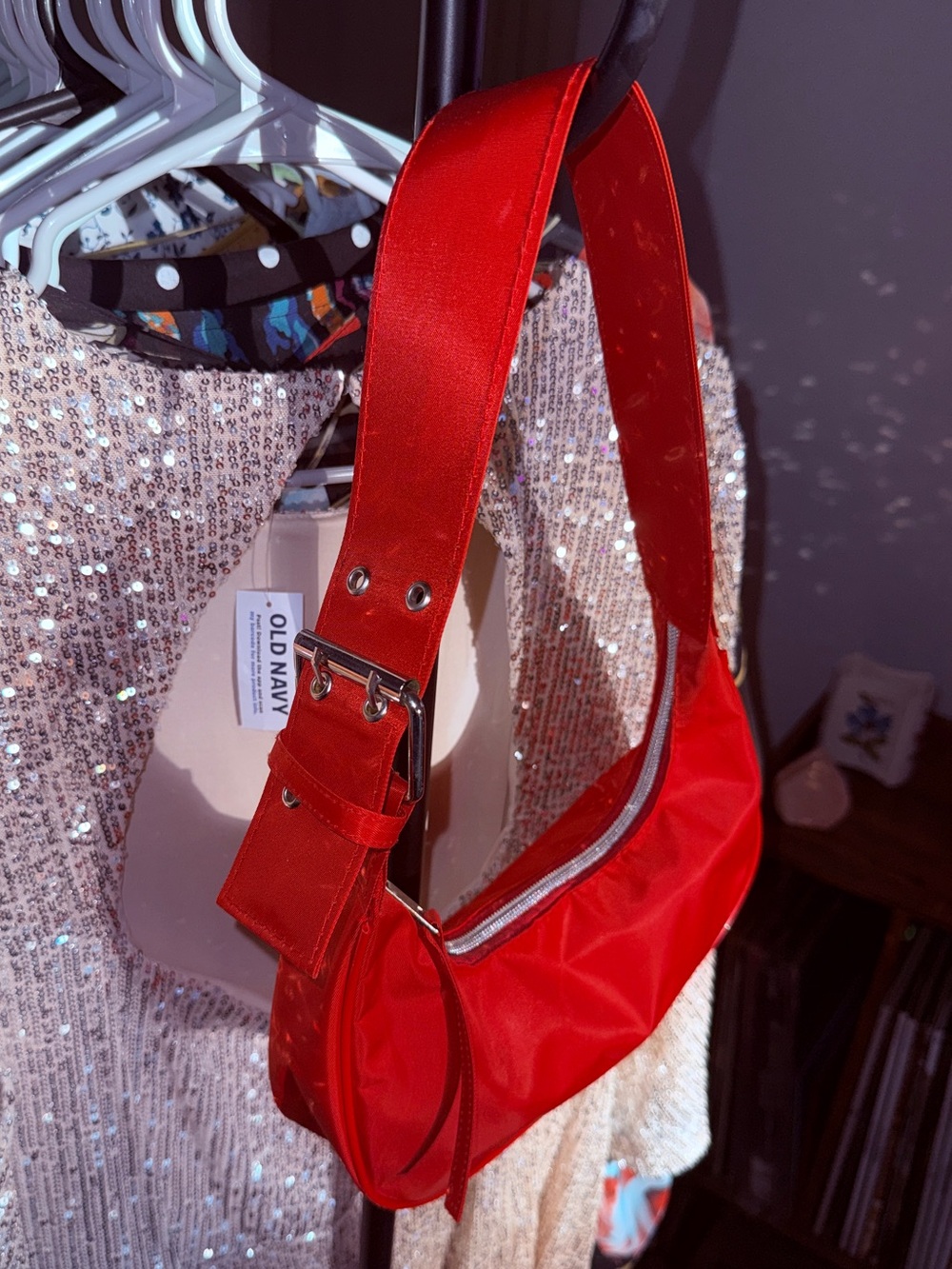 Red Y2K Shoulder Bag - Sleek Everyday Carry🍒